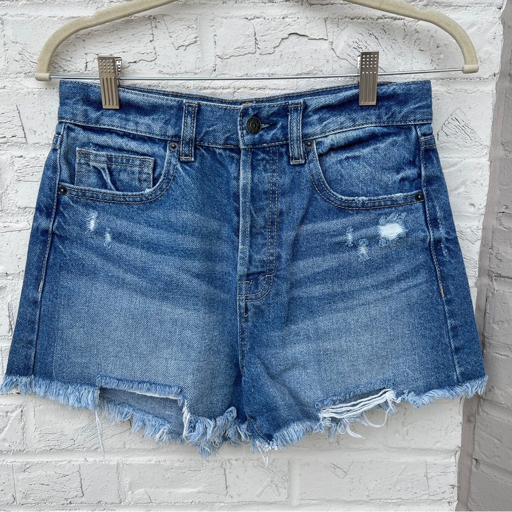 NWOT HIDDEN Jean Shorts